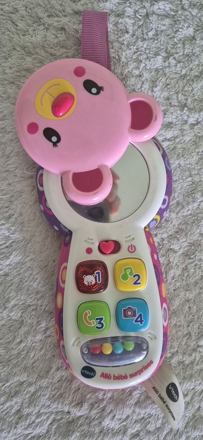 Téléphone d'éveil bébé - photo numéro 2