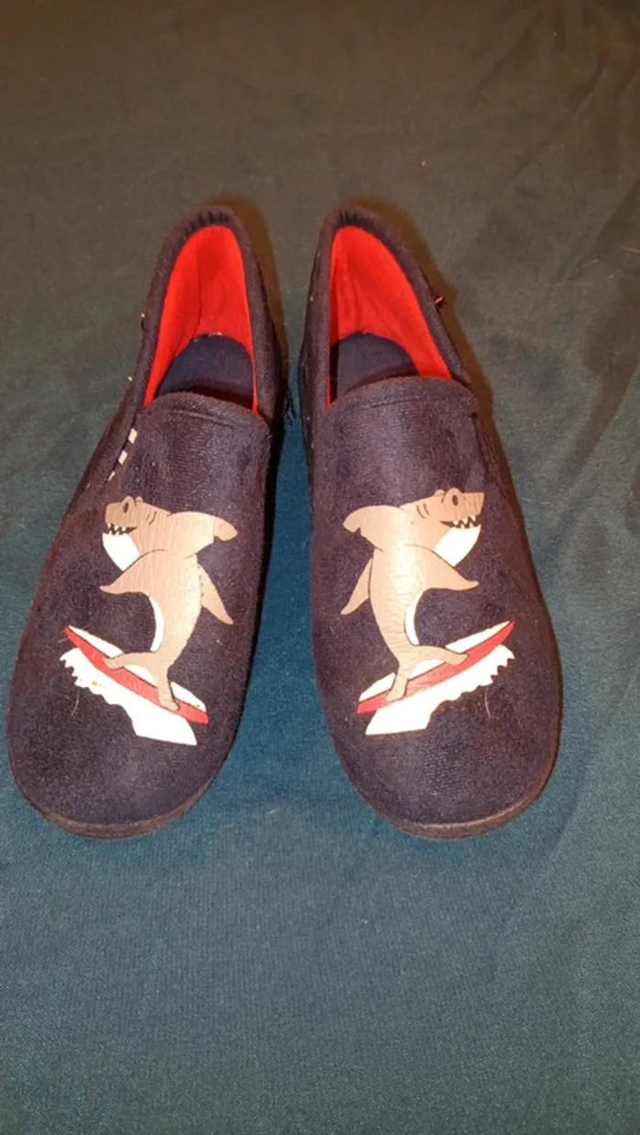 Chaussons isotoner taille 33 - photo numéro 2
