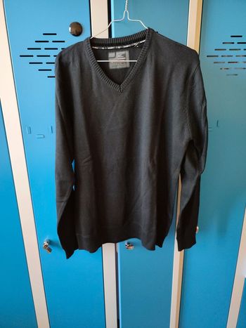Pull homme noir assez chaud