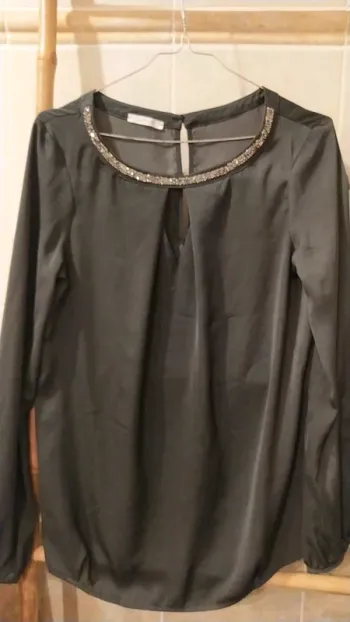 Blouse noire et strass 36 Promod