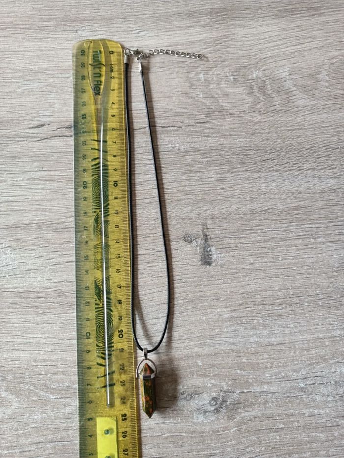 Collier pierre neuf - photo numéro 3