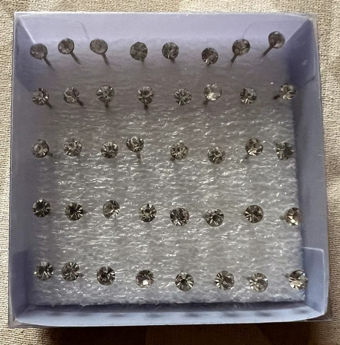 lot 20 paires de brillants - photo numéro 2