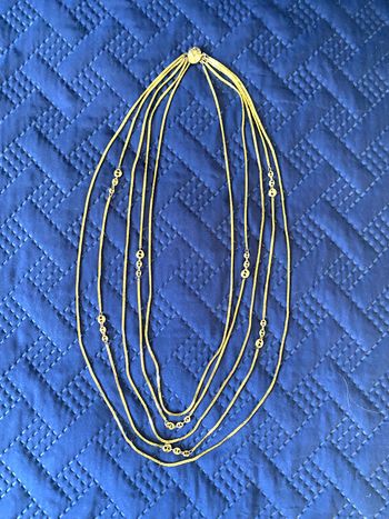 Collier fantaisie doré  5 rangs