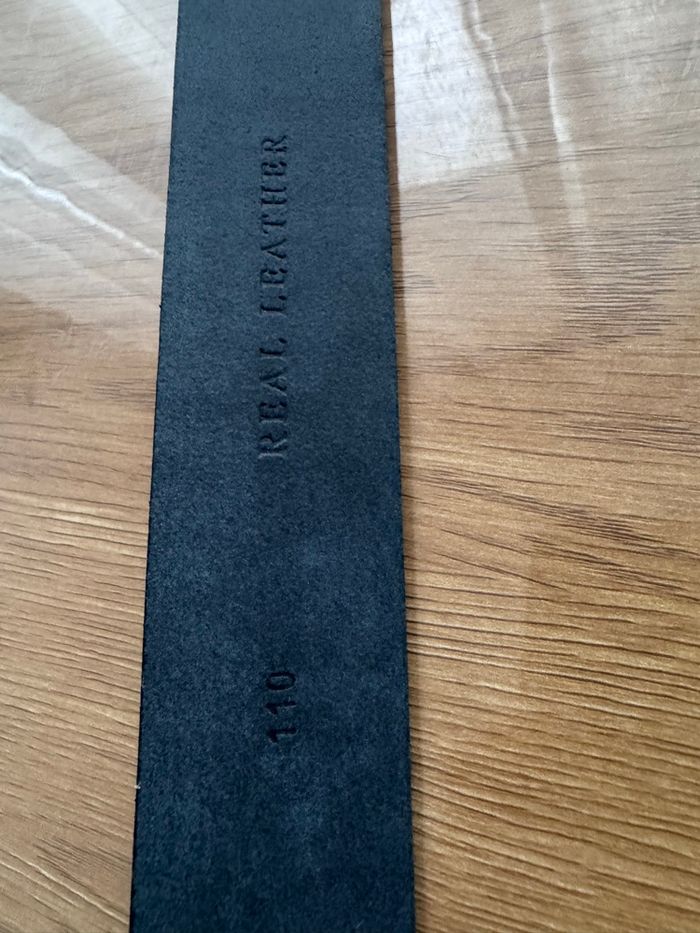 Ceinture Tommy Hilfiger neuve - photo numéro 4