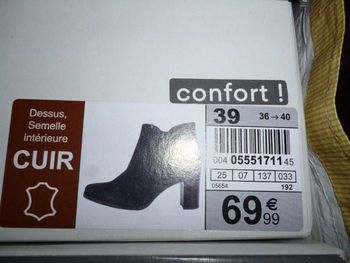 superbes boots taille 39 - NEUF