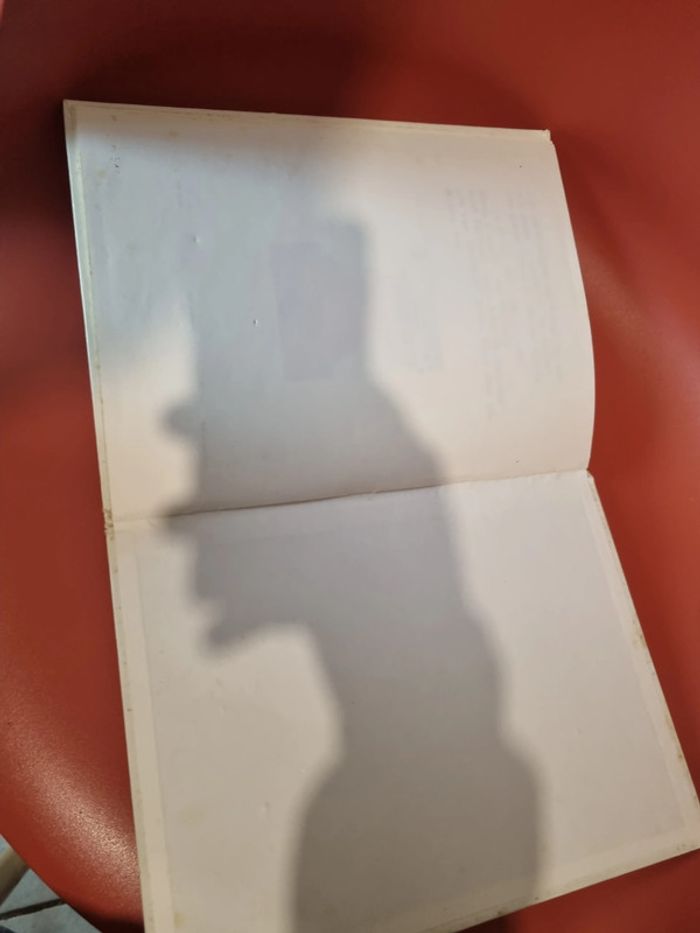 livre les échanges de casimir GP Rouge et or TF abimé - photo numéro 14