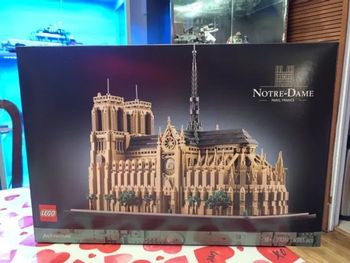 Lego Nôtre dame 21061