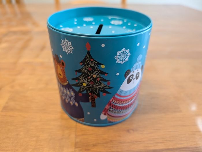 Tirelire / boîte à chocolats et bonbons de Noël environ 10*10 cm - photo numéro 2