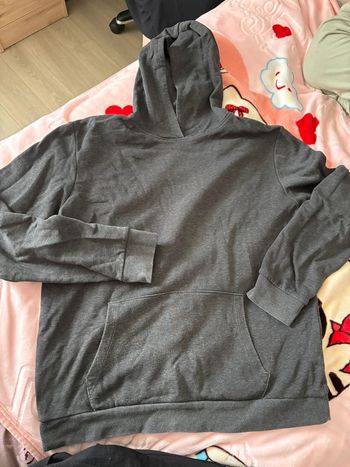 Sweat gris