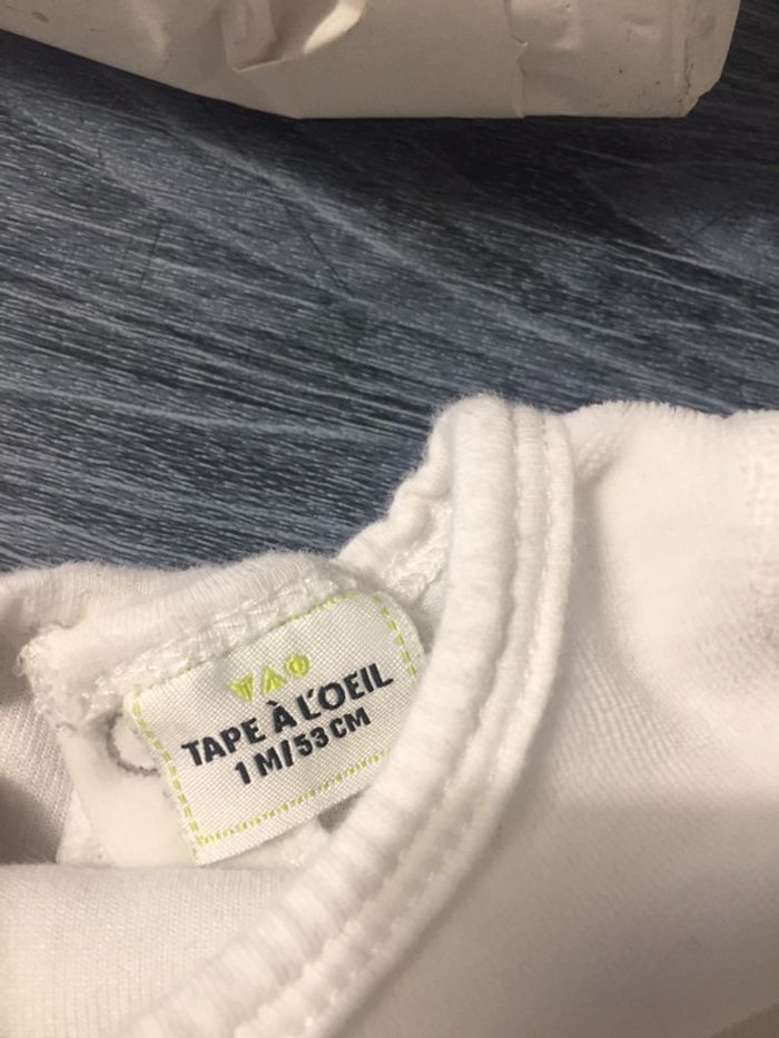 Pyjama tape à l œil 1 mis comme neuf - photo numéro 4