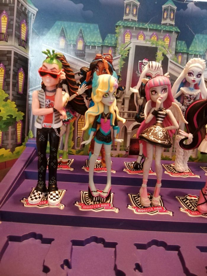 Lot de figurines monster high - photo numéro 2