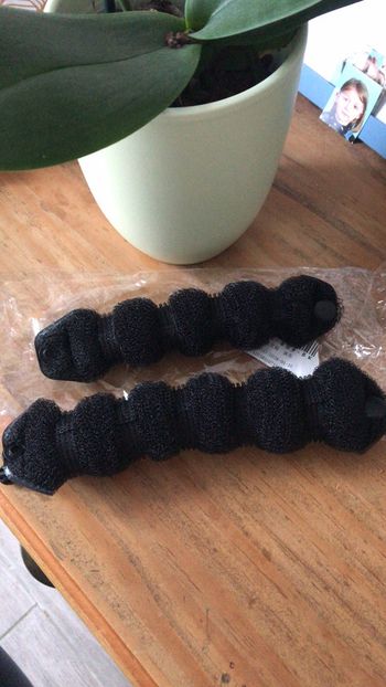 Lot de deux chignons magiques petit et grand neuf