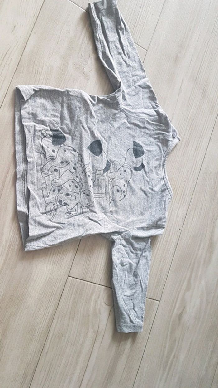 Tee shirt Disney 9 mois - photo numéro 2