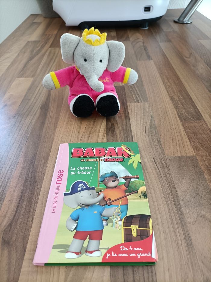 Livre la chasse au trésor de Babar + peluche Céleste