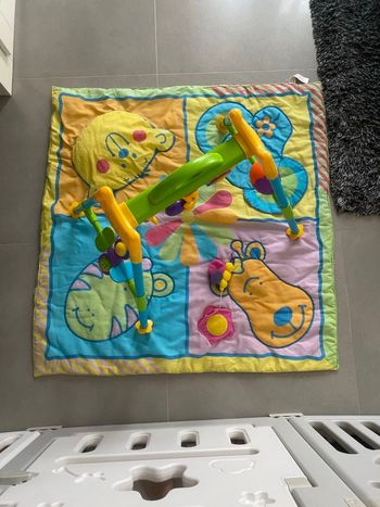 Tapis d’éveil bébé