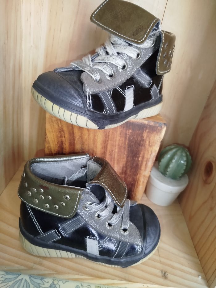 Chaussure bébé fille p.21 - photo numéro 4