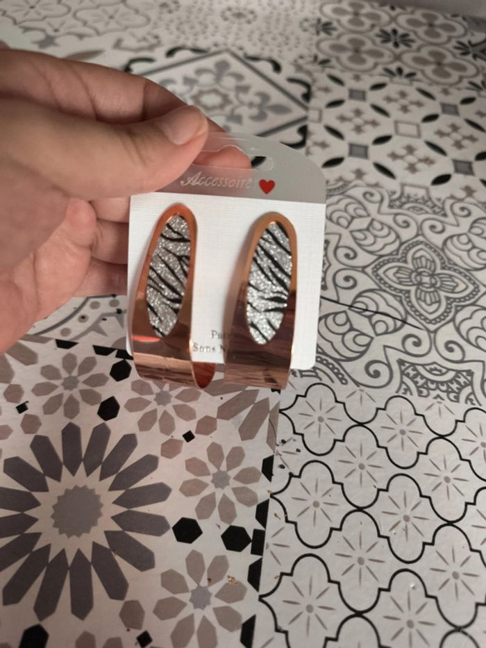 Boucle d'oreille - photo numéro 3