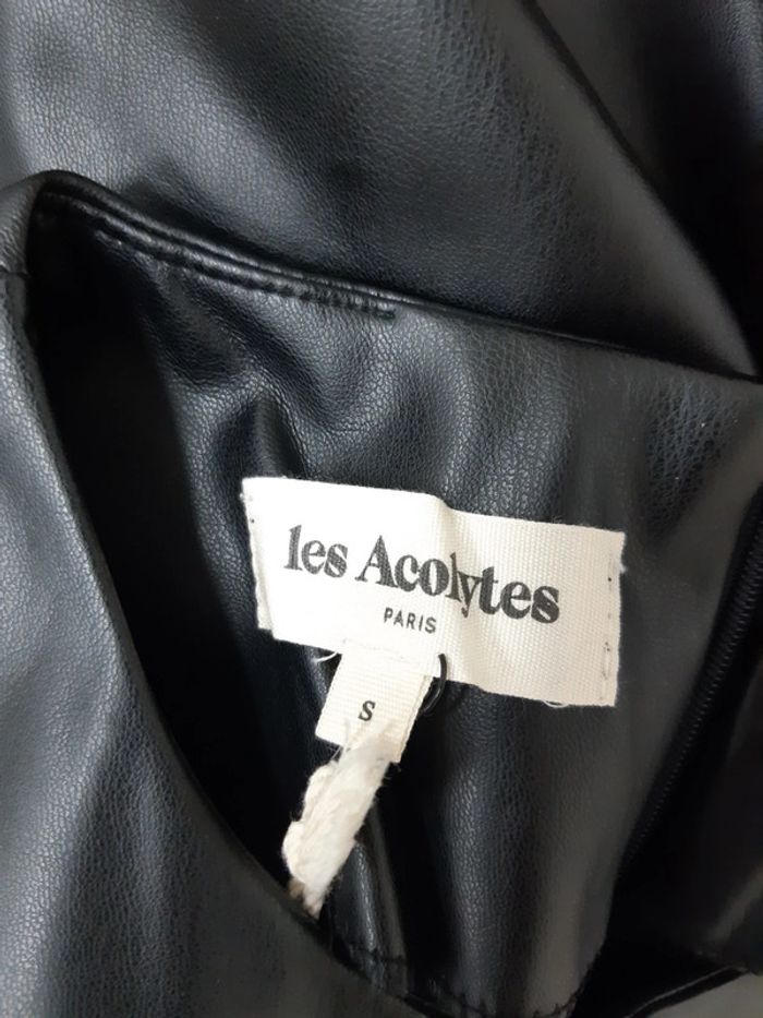 Robe noire en similicuir neuve T36 - photo numéro 9