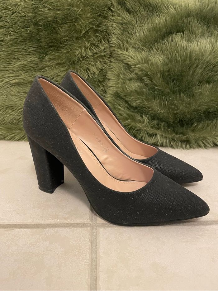 Escarpins noirs - photo numéro 5