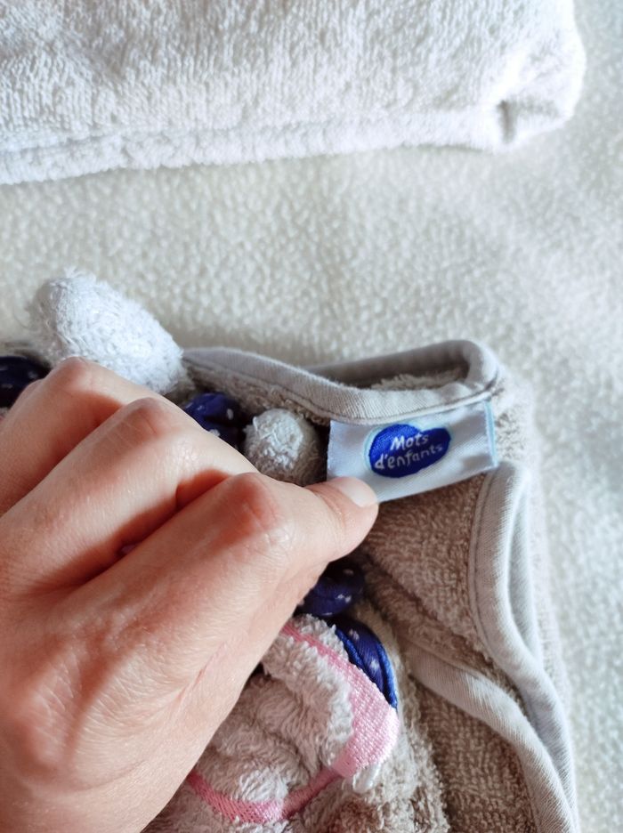 2 capes de bain - photo numéro 2