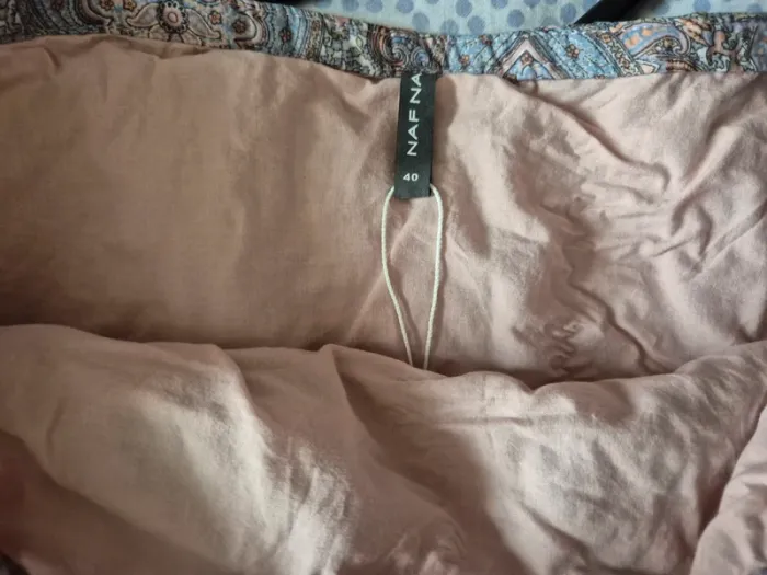 Jupe Naf Naf taille 40 - photo numéro 2