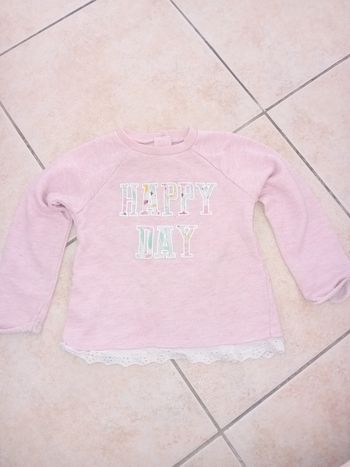 Pull rose 18 mois