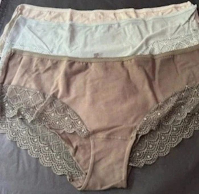 Lot de 3 shorties T50/52 - photo numéro 5