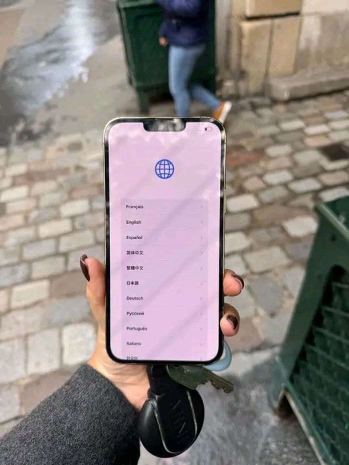 I p h o n e - photo numéro 2