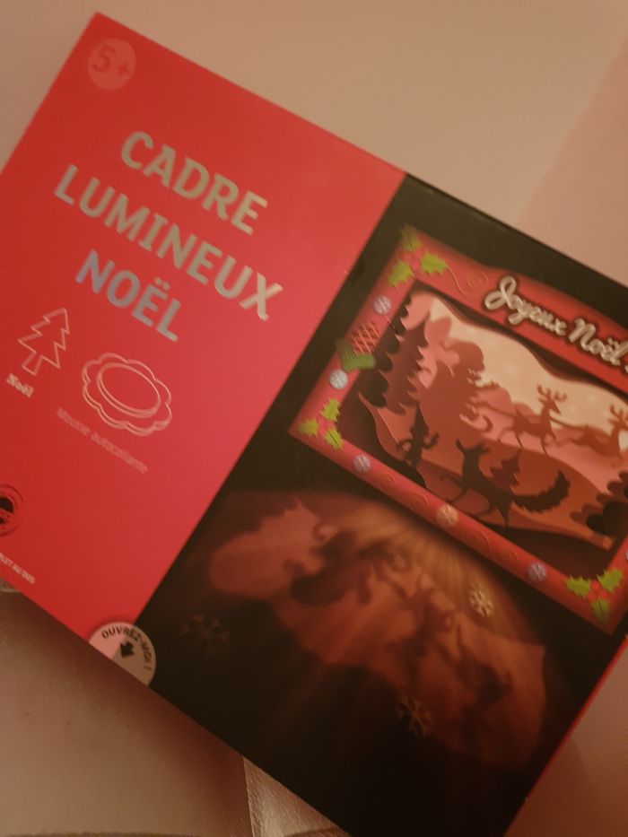 Cadre lumineux Noël neuf - photo numéro 5
