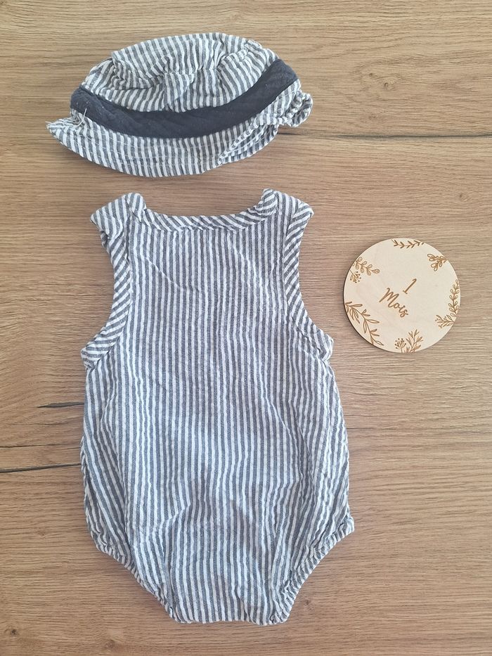 Ensemble 1 mois - photo numéro 2