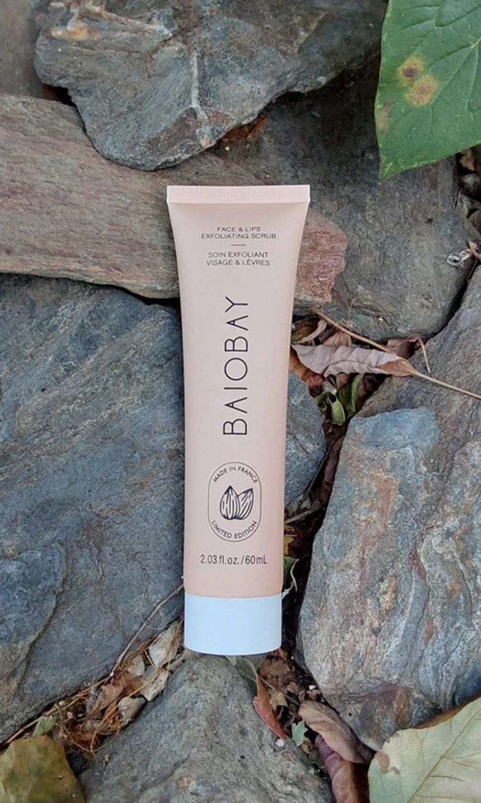 Soin exfoliant visage et levres Baiobay