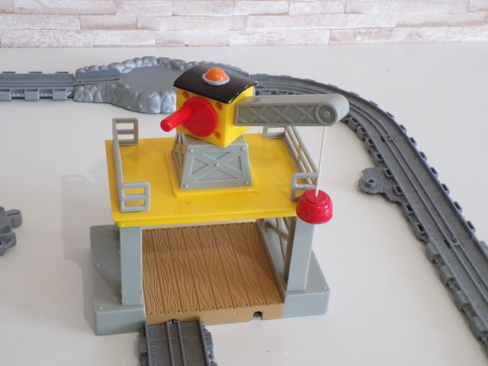 Circuit de train thomas and friends - Thomas et ses amis  (90) - photo numéro 4