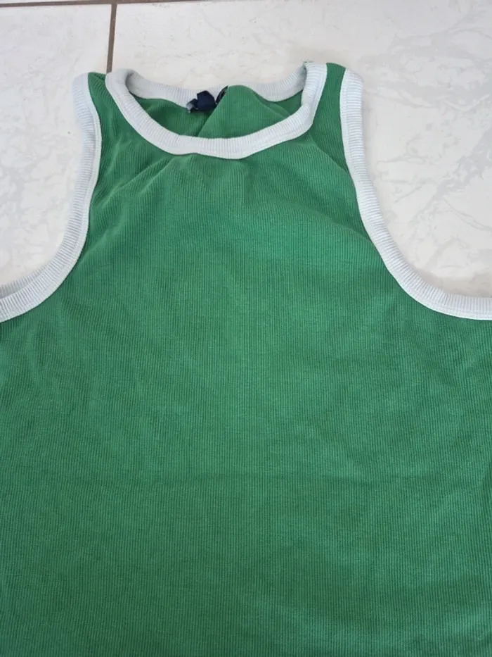 Débardeur vert - photo numéro 2