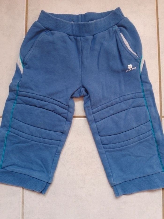 Ensemble survêtement et 2 tee-shirts Domyos 18 mois - photo numéro 4