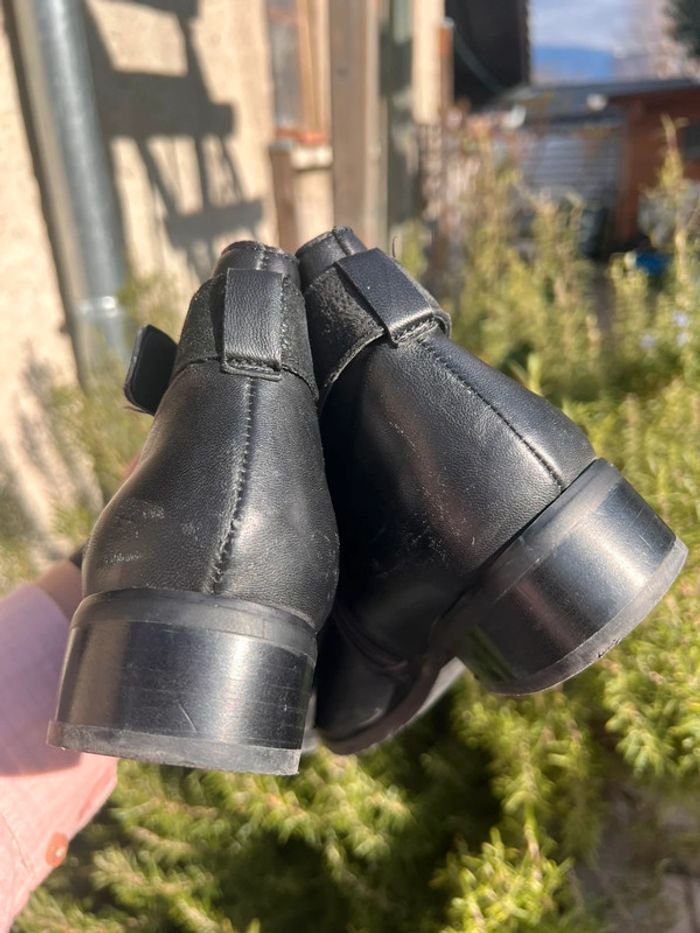 Bottines noires - photo numéro 5