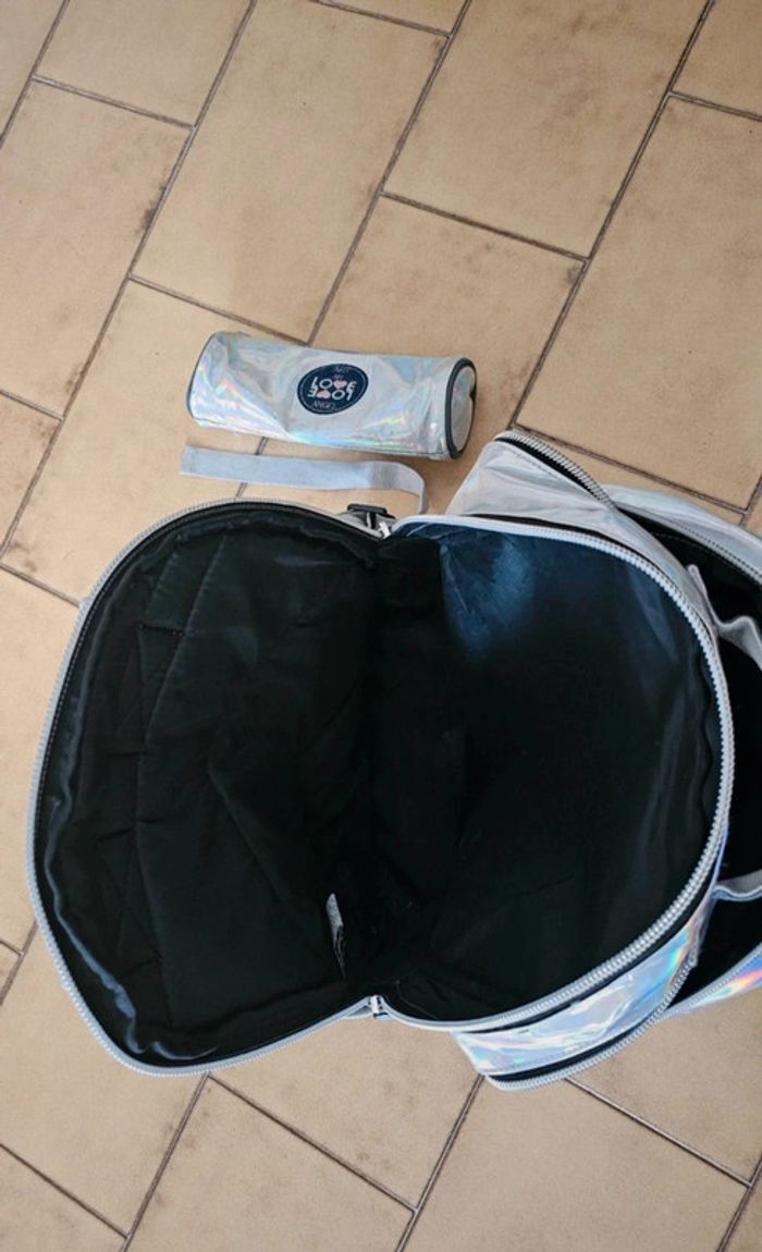 Sac a dos Love +trousse - photo numéro 7