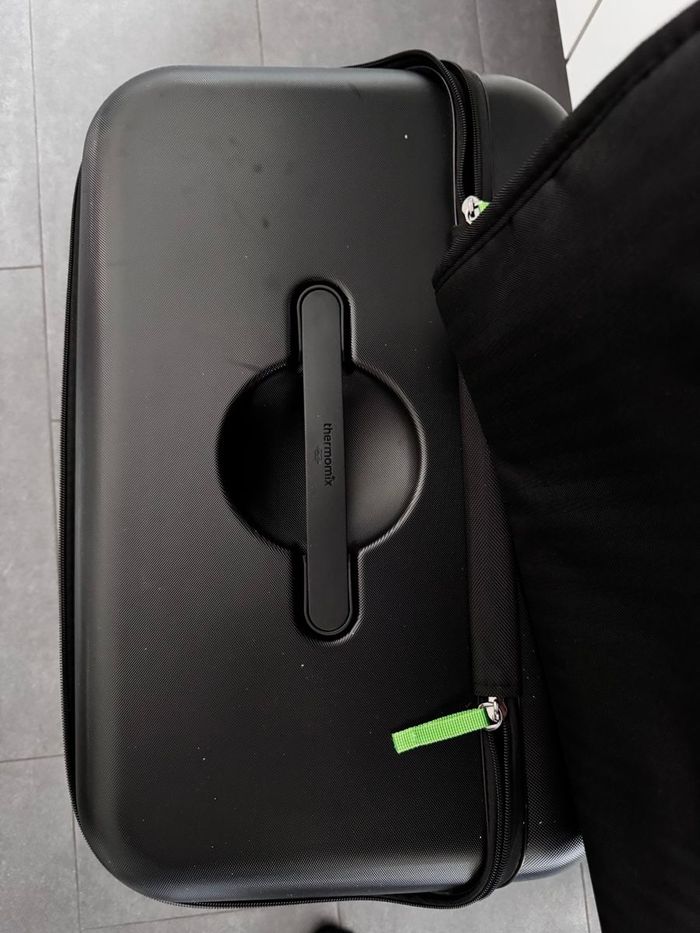Thermomix tm7 avec sa valise - photo numéro 6