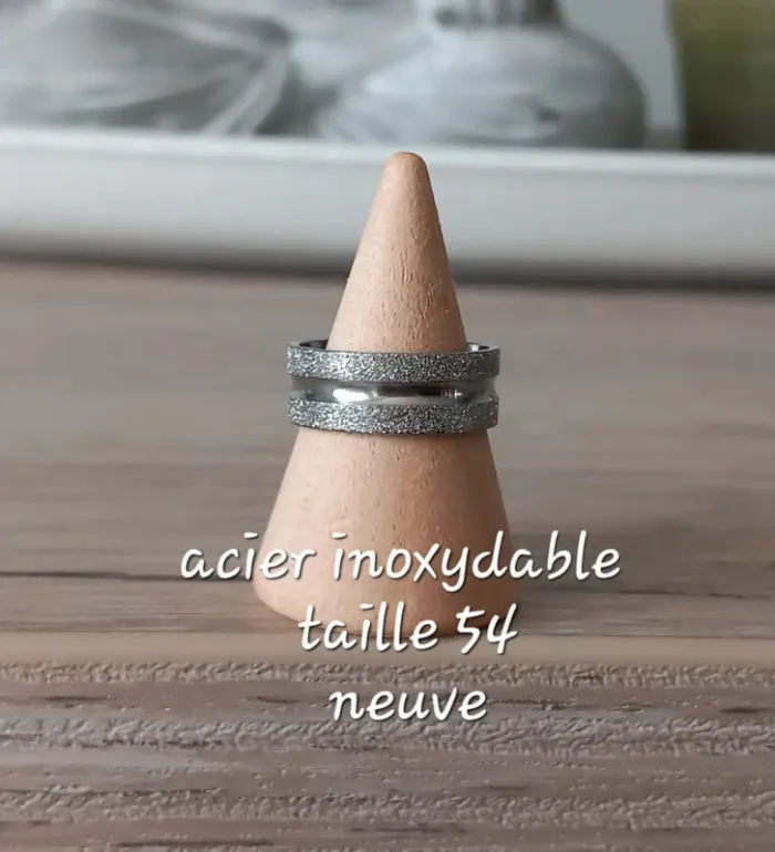 Bague acier inoxydable taille 17 (54)