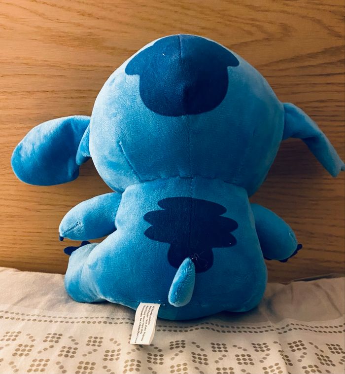 Peluche STITCH 25cm NEUVE - photo numéro 2