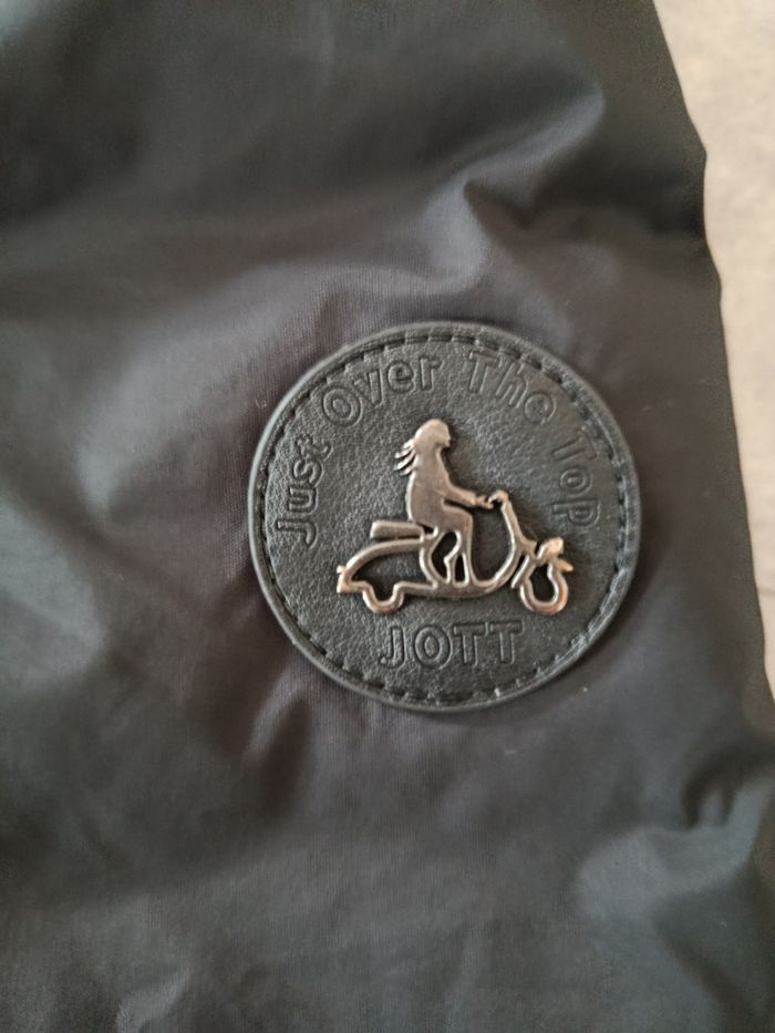 Doudoune Jott - photo numéro 3