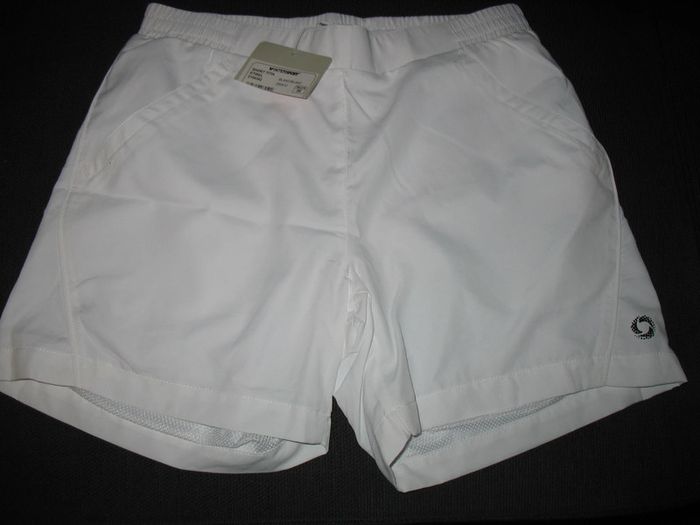 SHORT BLANC "ETIREL BY INTERSPORT " - NEUF - TAILLE 38 - n°01 - photo numéro 2