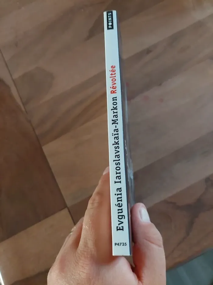 Révoltée, de Evguénia Iaroslavskaïa-Markon - photo numéro 3