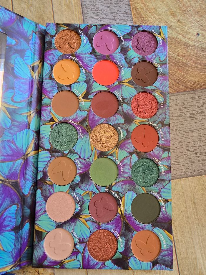 Palette fard a paupière - photo numéro 4