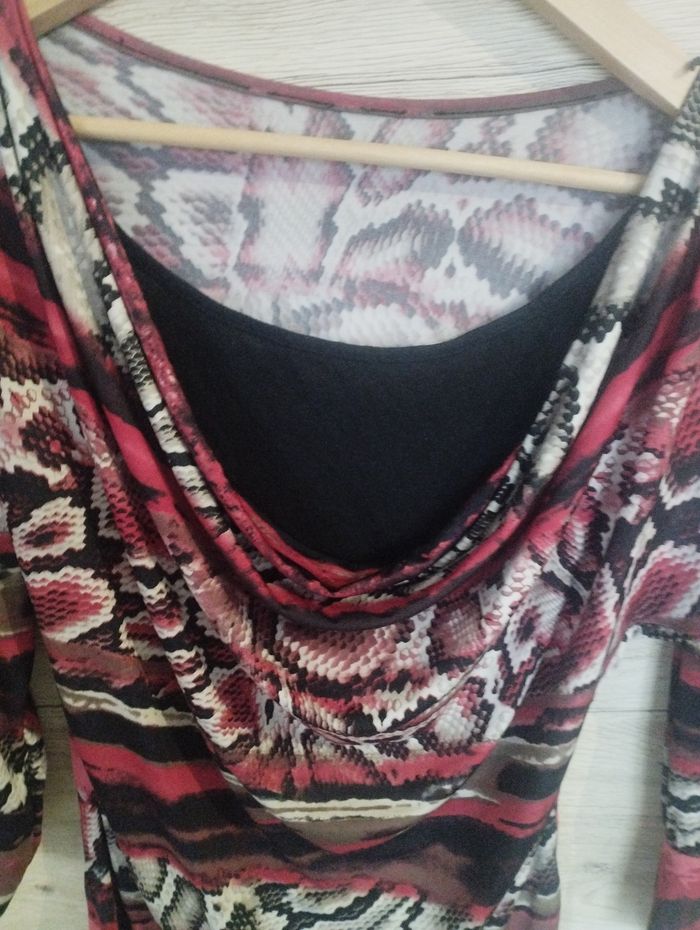 Très joli haut à motifs taille L en viscose - photo numéro 3