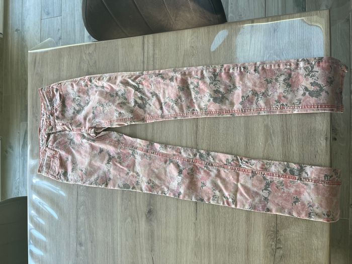 Jeans "Cache Cache" femme taille 34/36 ou S - photo numéro 1