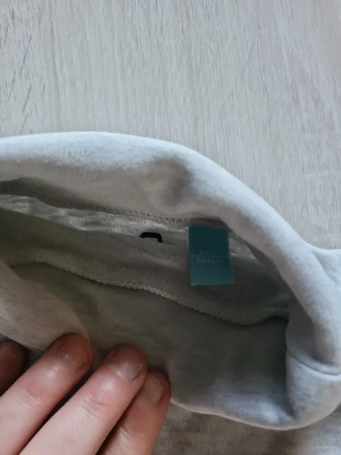 Pull col roulé 4 ans - photo numéro 2