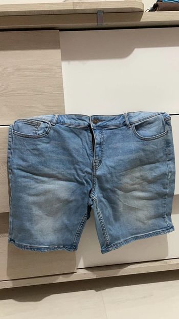 Short en jeans