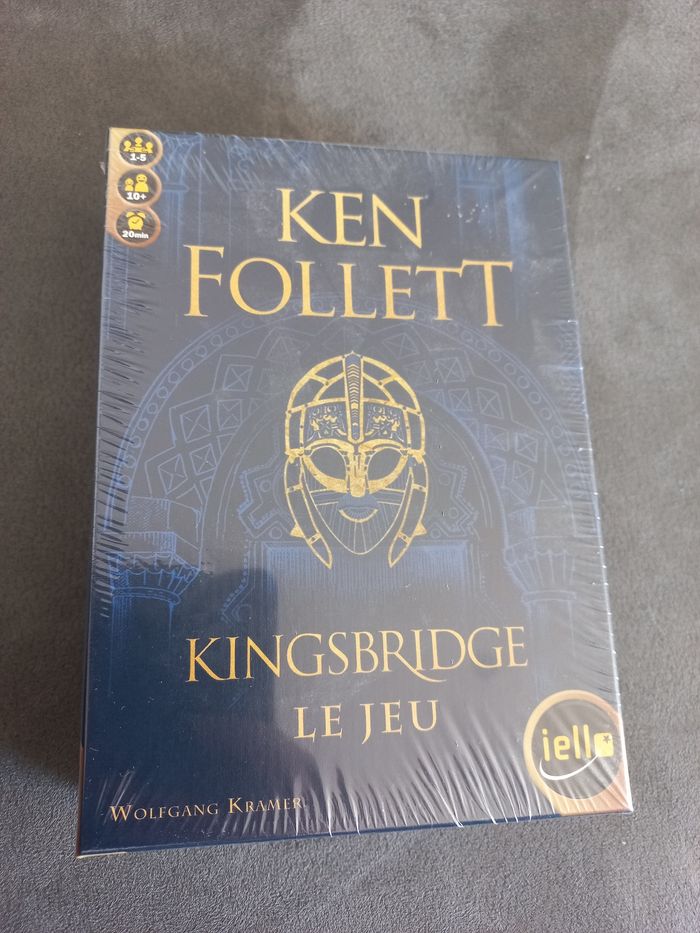 Kingsbridge le jeu iello Ken follett