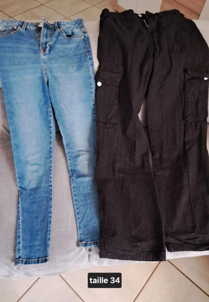 Lot de 2 pantalons (1 cargo et 1 jeans) Jennifer