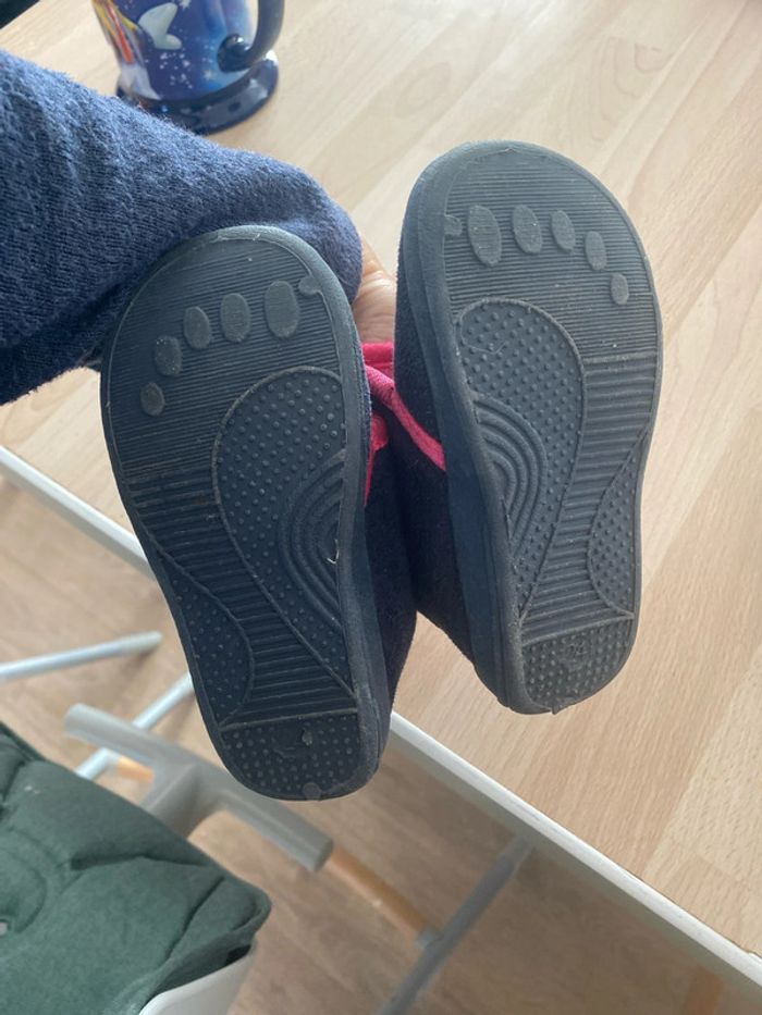 Chaussons 24 - photo numéro 2